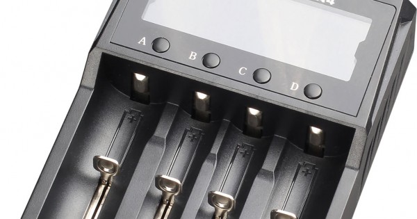 FENIX ARE-A4 multifunkcinis įkroviklis | vssistemos.lt